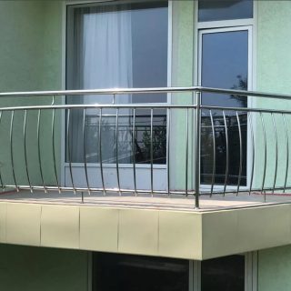 ограждения балкона из нержавейки 2